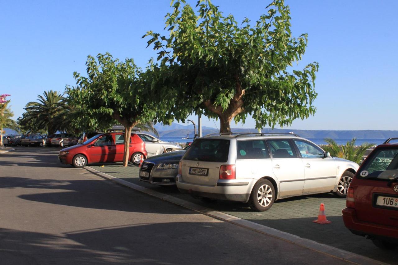 Apartments By The Sea Podgora, Makarska - 6596 Екстер'єр фото