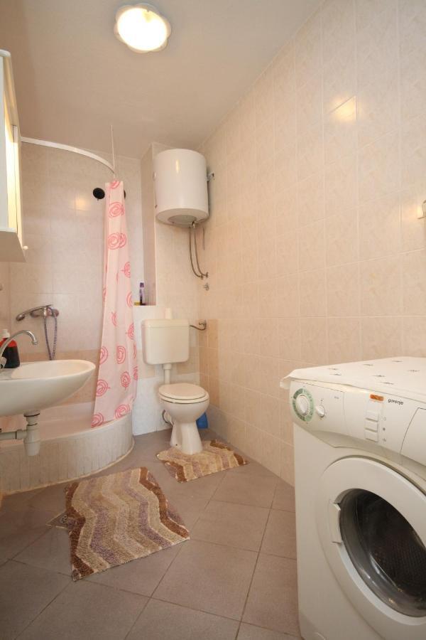 Apartments By The Sea Podgora, Makarska - 6596 Екстер'єр фото